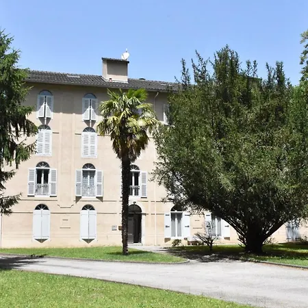 Les De Sylvie Apartman